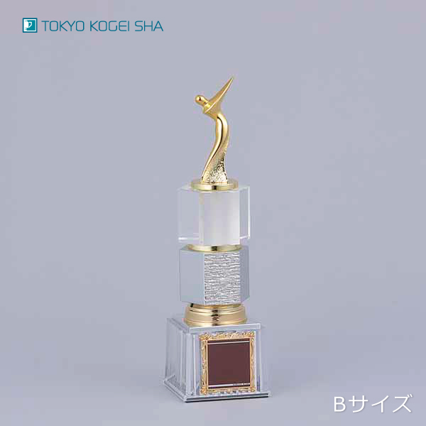 透明感のあるベースが美しいゴルフ専用トロフィー